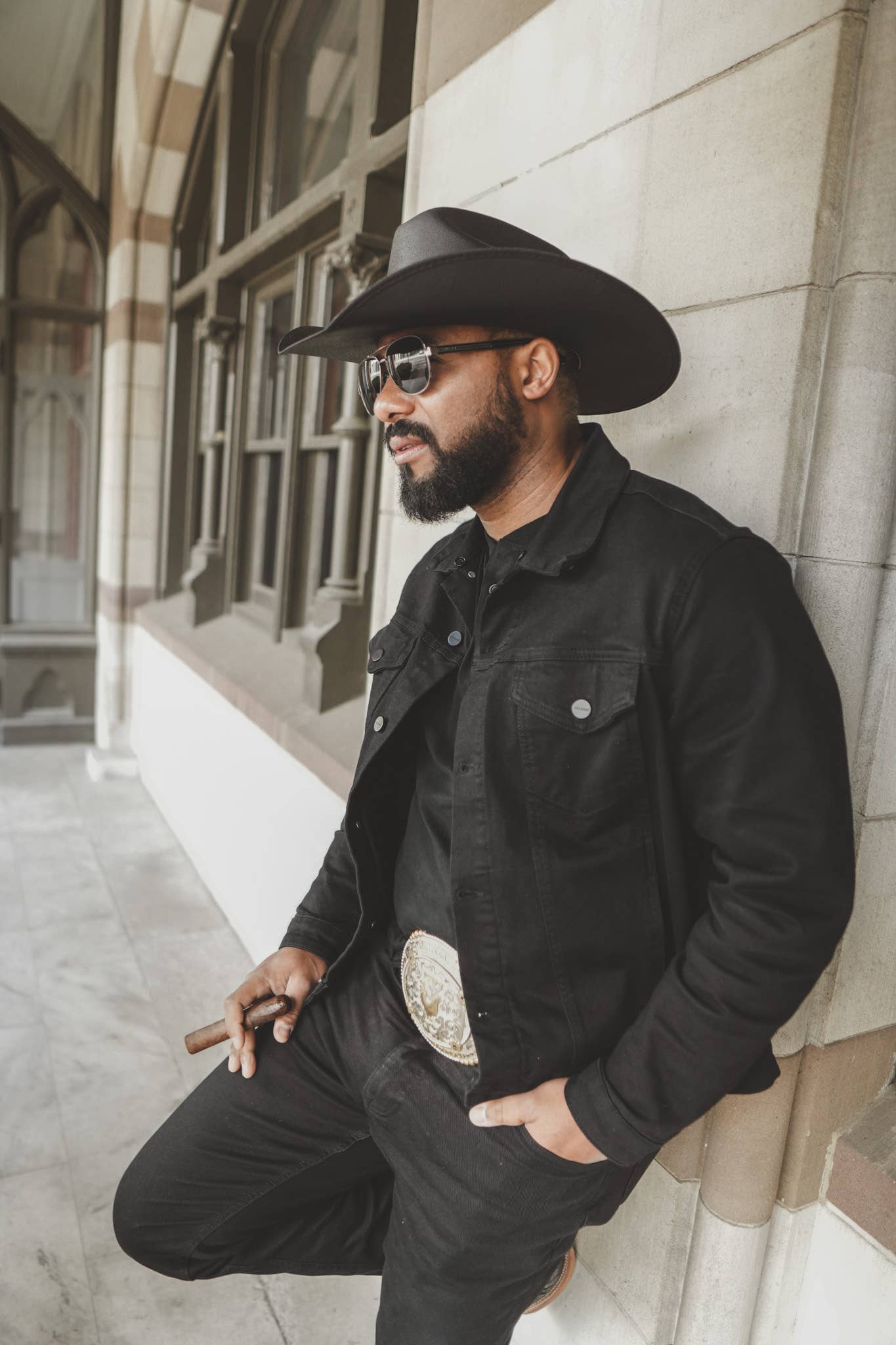 Western Cowboy Hat - Style Pioneer