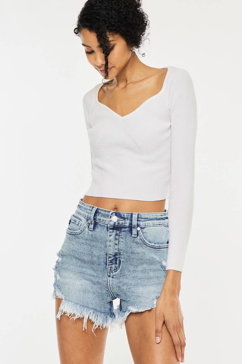 HIGH RISE FRAY HEM DENIM SHORTS